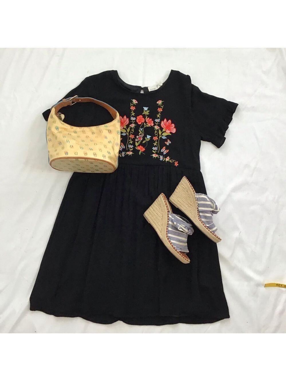 Everleigh Women Black Floral Embroidered Fun Mini Dress XS - Picture 2 of 14